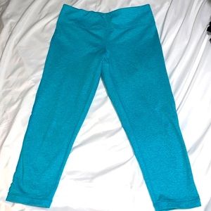 Zella Active Capri Leggings
